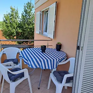 Valbandon Apartment